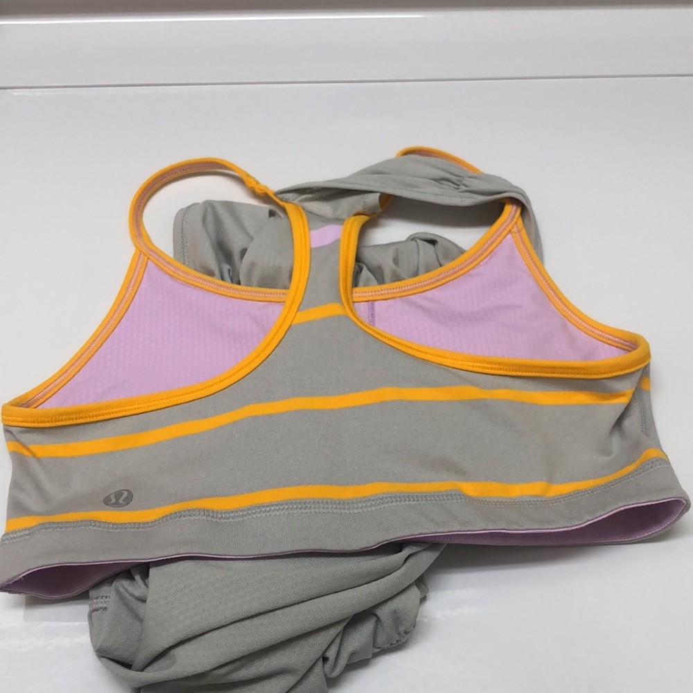 LIKE NEW! Lululemon No Limits Tank - Picture 11 of 13